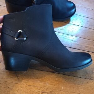 Women's Black Ankle Boots